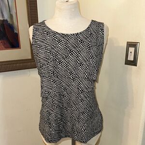 Chico’s Black and White Spotted Sleeveless Top Size 2-Large